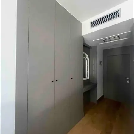 Privado En Occidental Puerto Banus 公寓 *