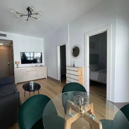 Privado En Occidental Puerto Banus * מארבלה