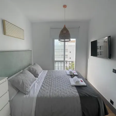 Privado En Occidental Puerto Banus * מארבלה