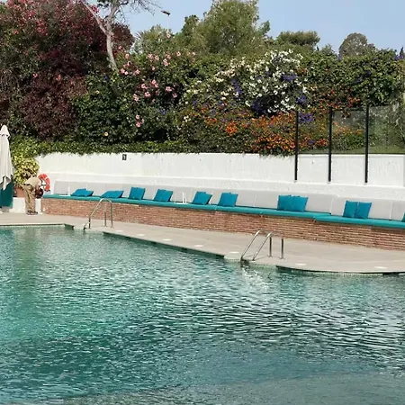 Privado En Occidental Puerto Banus מארבלה