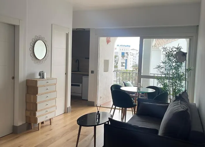Privado En Occidental Puerto Banus Apartmán *