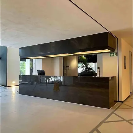 Daire Privado En Occidental Puerto Banus Marbella